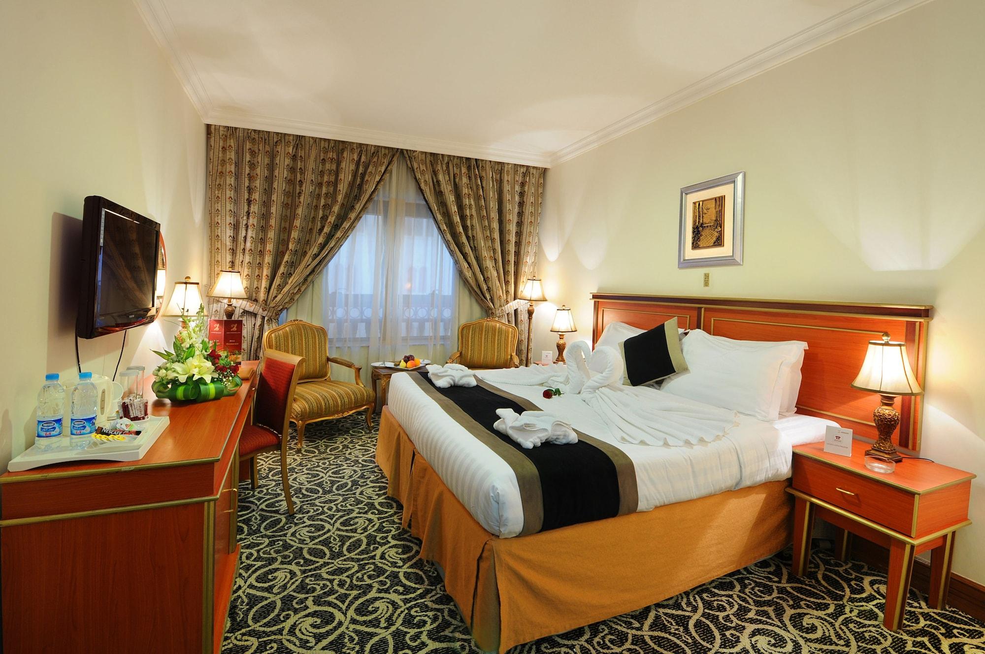 Zowar International Hotel Médine Extérieur photo