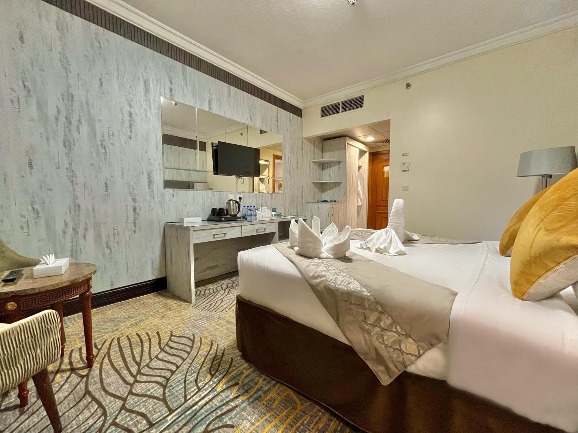 Zowar International Hotel Médine Extérieur photo